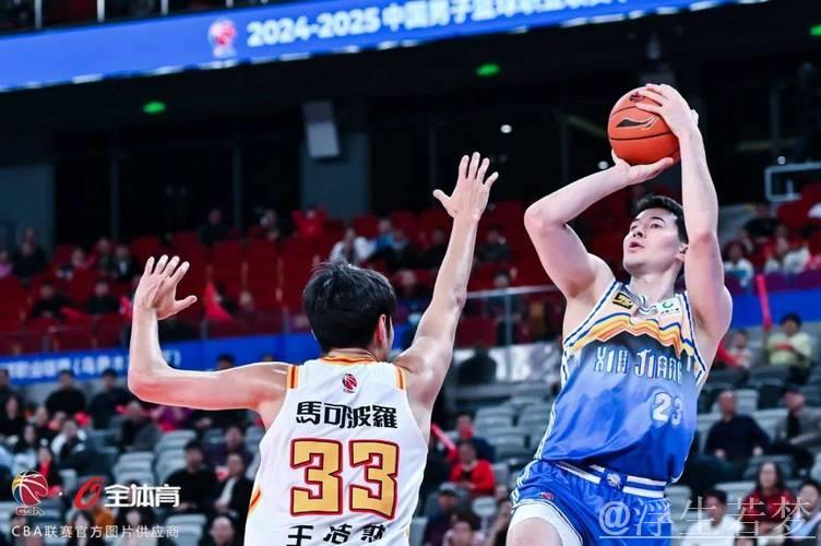 CBA季后赛竞争白热化 各队激烈角逐 CBA季后赛竞争白热化 各队激烈角逐